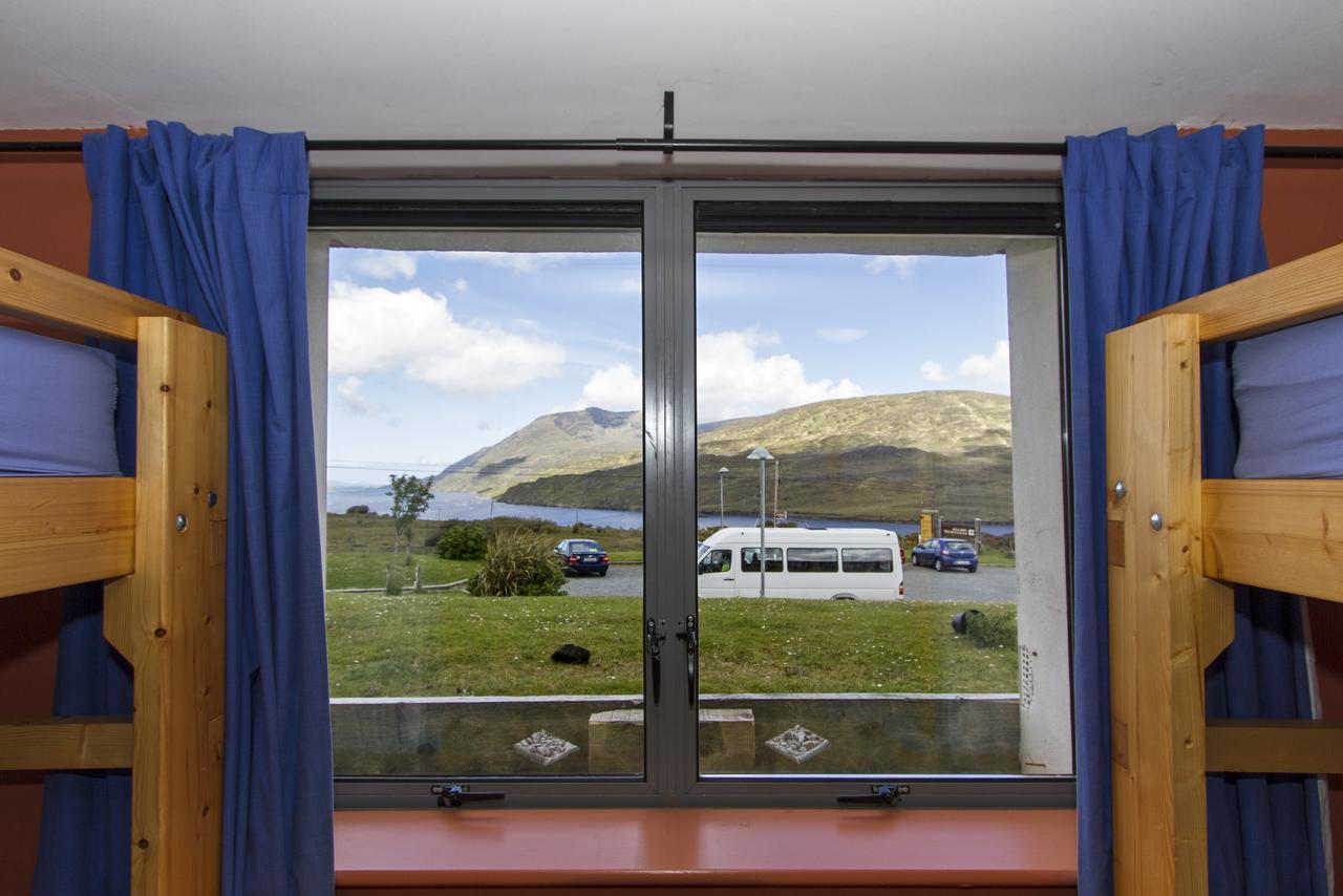 Killary Adventure Centre Hotel Лийнан Екстериор снимка